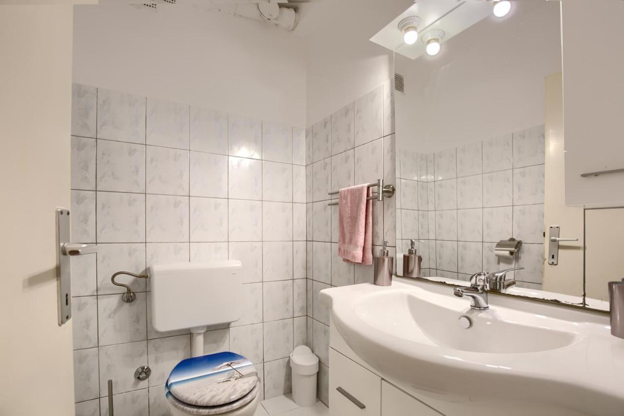 Apartment Stefan พูลา ภายนอก รูปภาพ